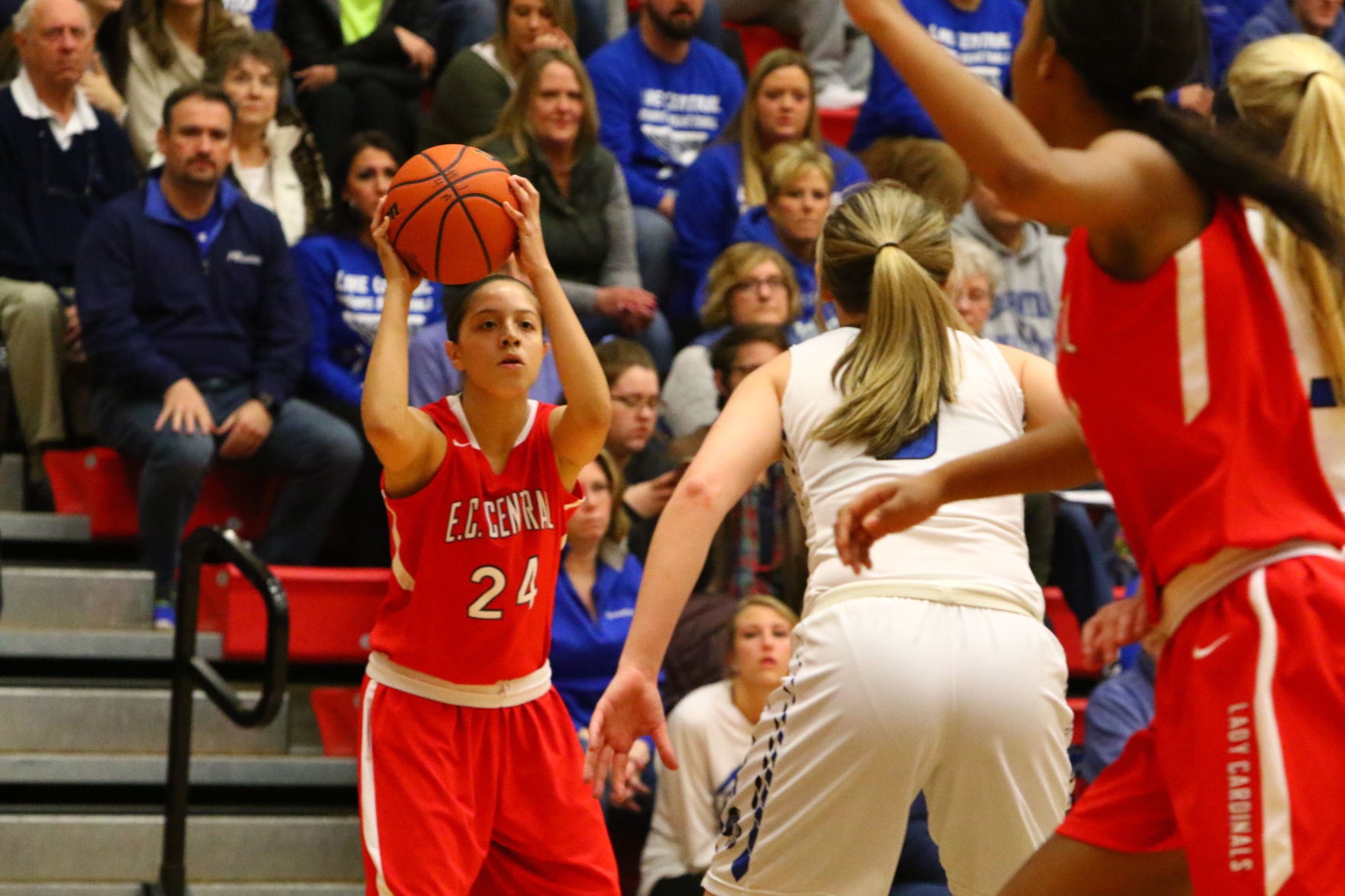 Gallery: Girls Basketball Sectional Finals - E.C. Central vs. Lake Central